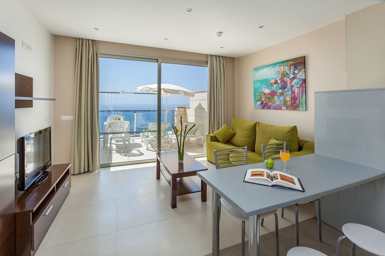 Klayman Diamond Aparthotel Acantilado de los Gigantes المظهر الخارجي الصورة